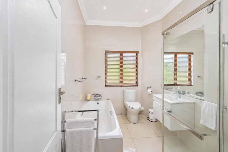 4 Bedroom Property for Sale in Melodie North West